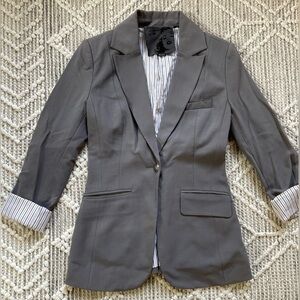 NWOT GUESS Women's Gray Blazer